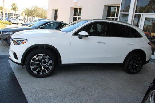 2026 Mercedes-Benz GLC 350e Base