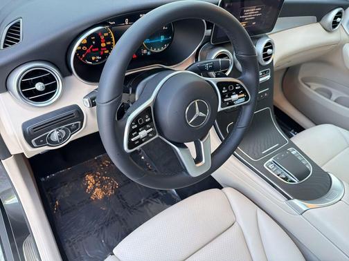 Gray 2022 Mercedes-Benz GLC 300 Base