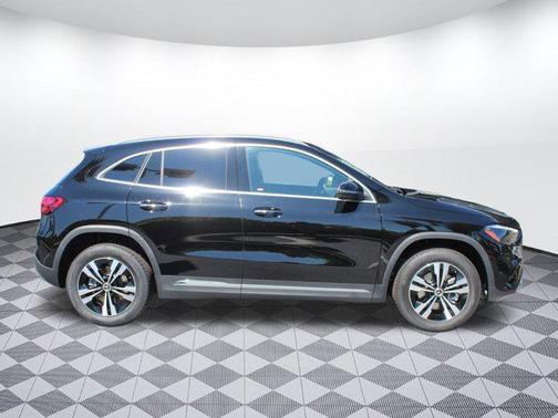2025 Mercedes-Benz GLA 250 Base