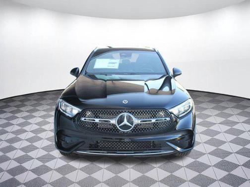 2026 Mercedes-Benz GLC 300 Base