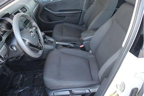 2015 Volkswagen Jetta 1.8T SE