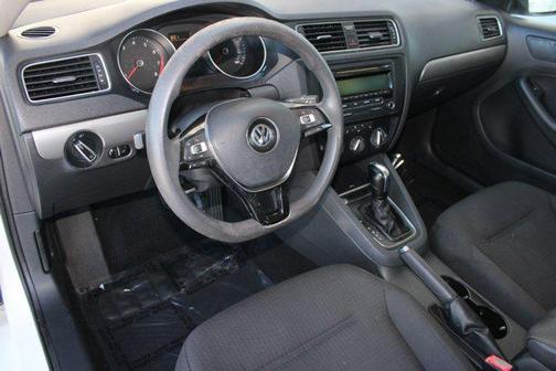 2015 Volkswagen Jetta 1.8T SE