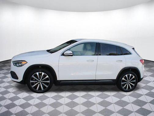 2021 Mercedes-Benz GLA 250 Base 4MATIC