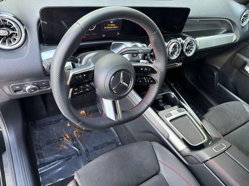 2024 Mercedes-Benz GLB 250 Base