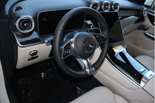 2026 Mercedes-Benz GLC 300 Base