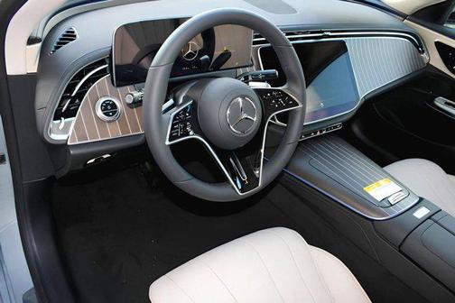 2025 Mercedes-Benz E-Class E 350