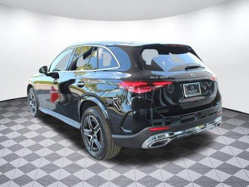 2025 Mercedes-Benz GLC 300 4MATIC