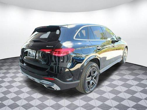 2025 Mercedes-Benz GLC 300 4MATIC