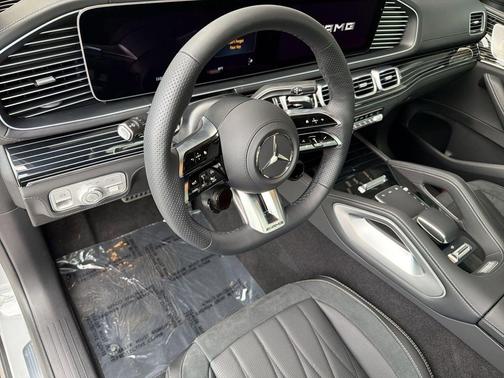 MANUFAKTUR Alpine Grey 2026 Mercedes-Benz AMG GLE 53 4MATIC+ Coupe
