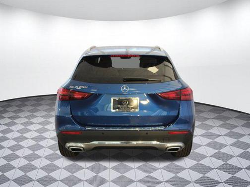 2025 Mercedes-Benz GLA 250 Base