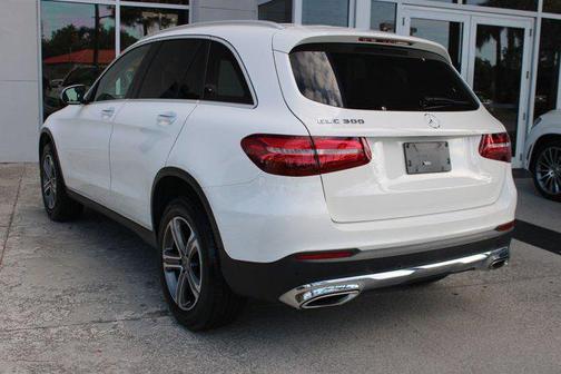 2018 Mercedes-Benz GLC 300 Base