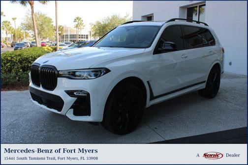 2020 BMW X7 M50i