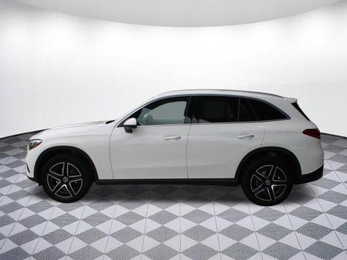 2026 Mercedes-Benz GLC 300 4MATIC