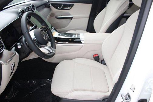 2026 Mercedes-Benz GLC 300 Base