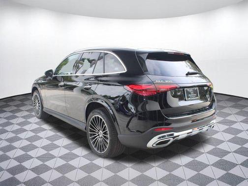2026 Mercedes-Benz GLC 300 Base