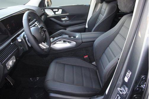 2026 Mercedes-Benz GLS 450 4MATIC