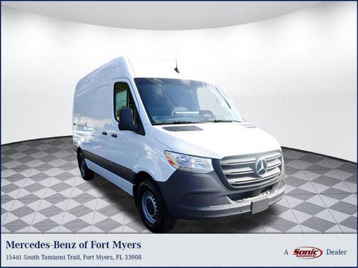 2025 Mercedes-Benz Sprinter 2500 Standard Roof