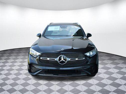 2025 Mercedes-Benz GLC 300 Base