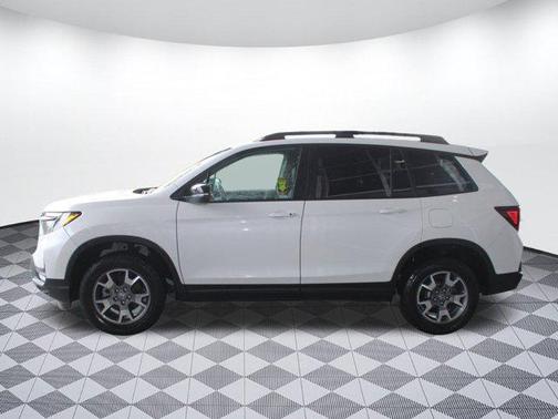 2022 Honda Passport AWD TrailSport