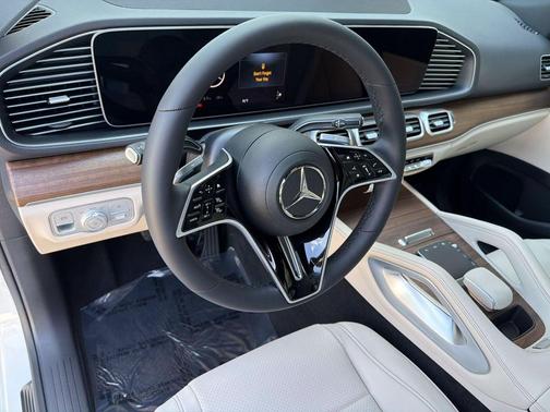 Polar White 2026 Mercedes-Benz GLE 350 Base