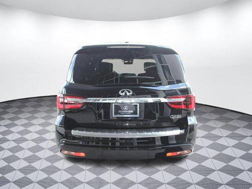 2021 INFINITI QX80 SENSORY