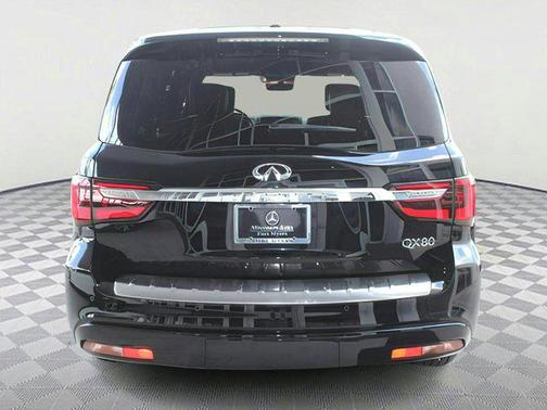 2021 INFINITI QX80 SENSORY