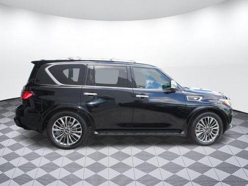 2021 INFINITI QX80 SENSORY