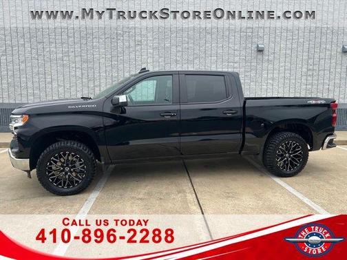 2025 Chevrolet Silverado 1500 LT