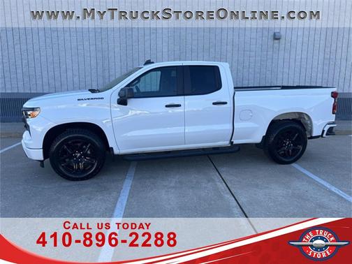 2023 Chevrolet Silverado 1500 Custom