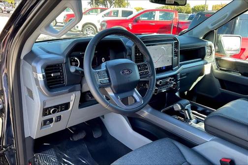 2025 Ford F-150 Lightning XLT