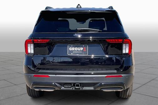 Black 2026 Ford Explorer ST-Line
