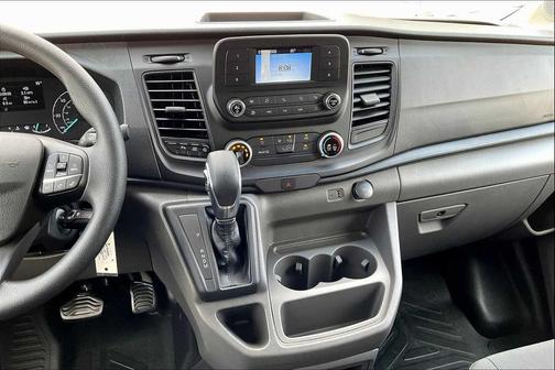 YZ/OXFORD WHITE 2025 Ford Transit-250 Base