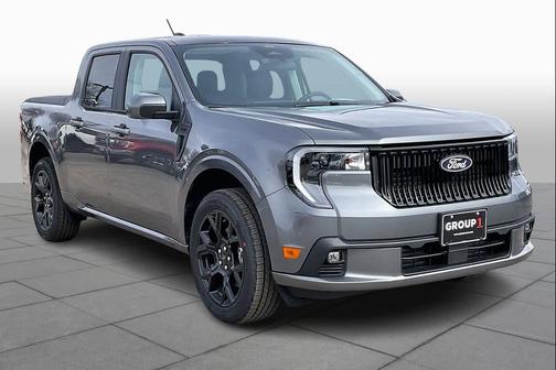 Gray 2026 Ford Maverick Lobo Standard