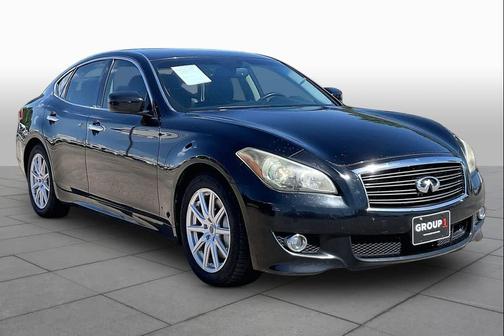 Black Obsidian 2011 INFINITI M56 Base