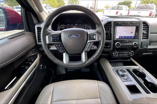 Rapid Red Metallic Tinted Clearcoat 2020 Ford Expedition XLT