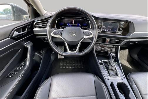 Rising Blue Metallic 2024 Volkswagen Jetta 1.5T SE