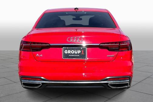 2024 Audi A4 45 S line quattro Premium