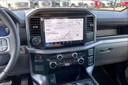 Agate Black Metallic 2025 Ford F-150 Lightning XLT