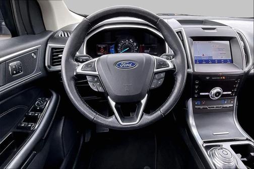 Agate Black 2020 Ford Edge Titanium