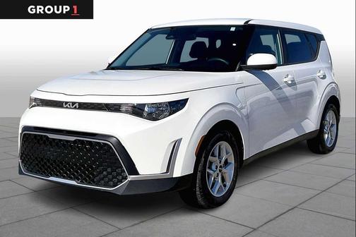 Snow White Pearl 2024 Kia Soul LX