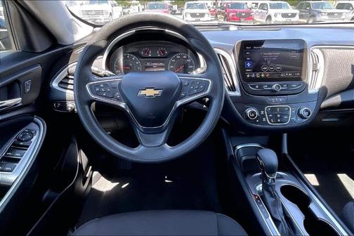 Mosaic Black Metallic 2023 Chevrolet Malibu LT