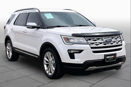 White Platinum Metallic Tri-Coat 2019 Ford Explorer XLT
