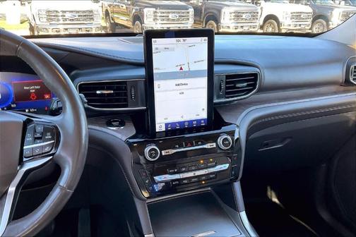 2023 Ford Explorer Platinum