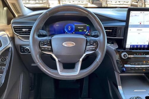 2023 Ford Explorer Platinum