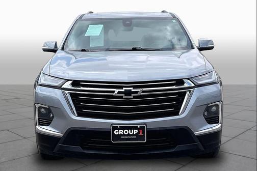 Sterling Gray Metallic 2023 Chevrolet Traverse LT Cloth