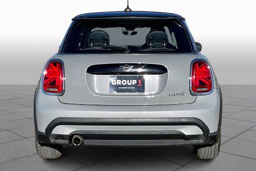 2022 MINI Hardtop Cooper