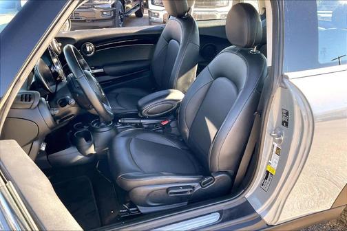 2022 MINI Hardtop Cooper