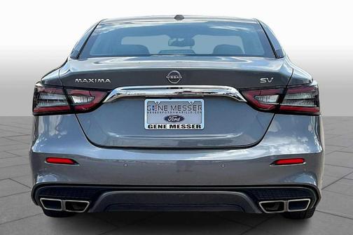 2023 Nissan Maxima SV