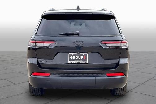 Diamond Black 2021 Jeep Grand Cherokee L Laredo