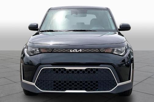 Fusion Orange 2024 Kia Soul LX